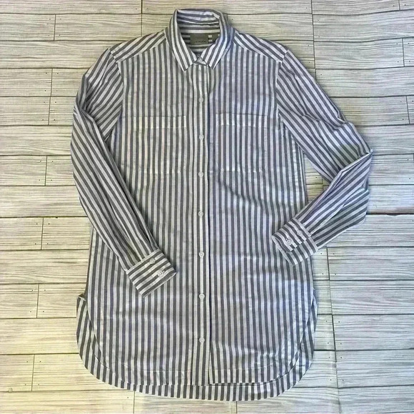 Athleta Weekender Button Shirt - Picture 1 of 6